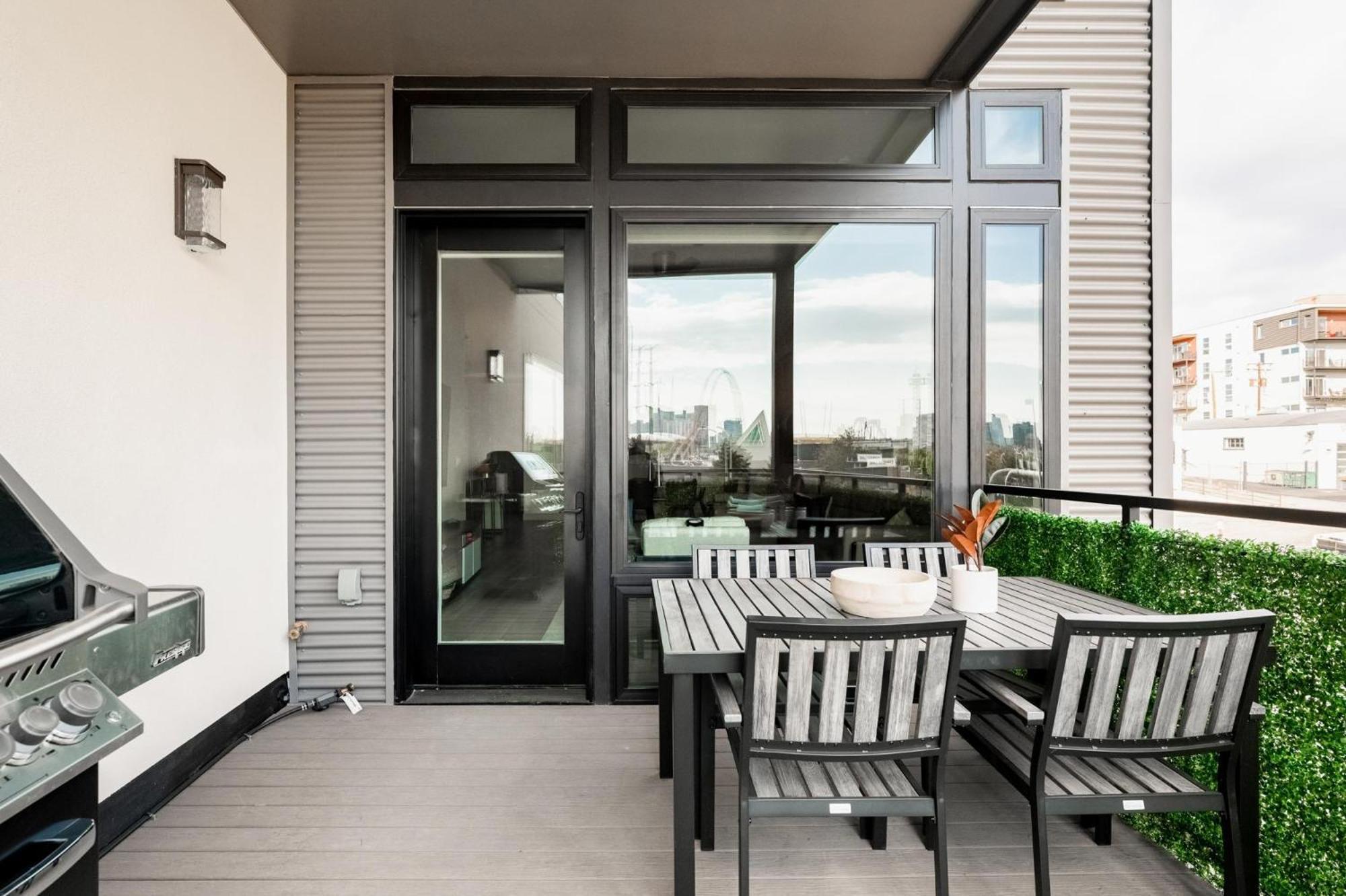 Villa Gameday Oasis - Private Balcony - Jefferson Park - Tesoro DEN Esterno foto